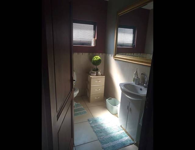 Office property to rent in BRACKENHURST